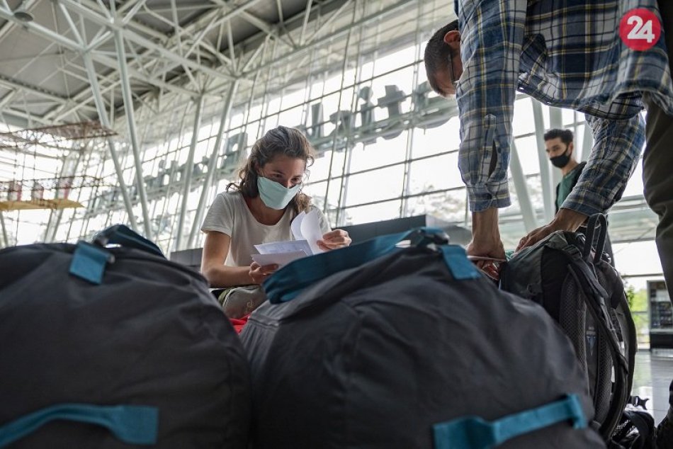 Ilustračný obrázok k článku Dobré správy pre klientov skrachovanej cestovky: Poisťovňa už začala odškodňovať!