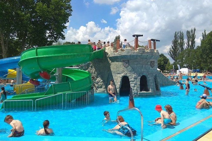 Ilustračný obrázok k článku Letná sezóna je tu: Kúpalisko Štrand spúšťa prevádzku + CENNÍK