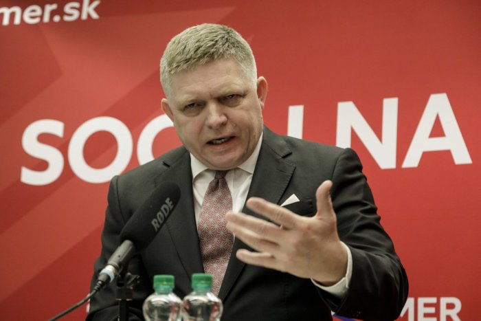 Ilustračný obrázok k článku Ficove tvrdé slová: Zradca Pellegrini, podpredseda parlamentu nebudeš!