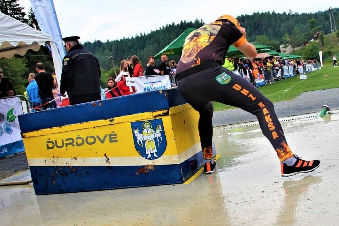 Ilustračný obrázok k článku Hasičskú ligu zrušili: Aký bude osud obľúbeného Ďurďovského výstreku?