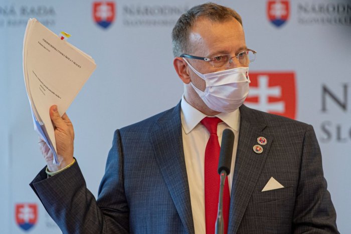 Ilustračný obrázok k článku Po Krištúfkovej si podali aj Kollára: ČO povedal na to, že je plagiátorom a "druhým" DANKOM? FOTO