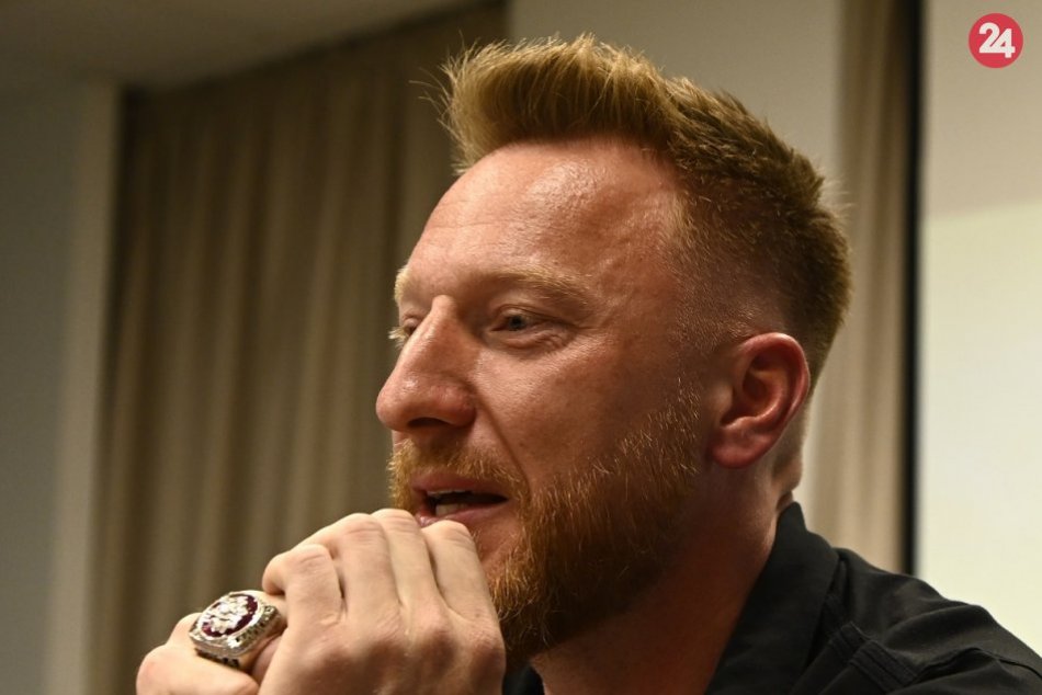 Ilustračný obrázok k článku Oznámili deň, keď sa Marián Hossa definitívne stane legendou