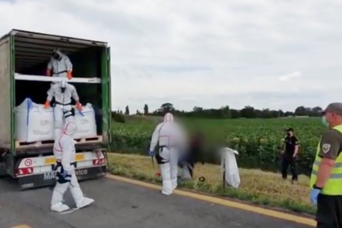 Ilustračný obrázok k článku Nečakaný náklad: Vodič začul hlasy šíriace sa z návesu, objavili v ňom migrantov