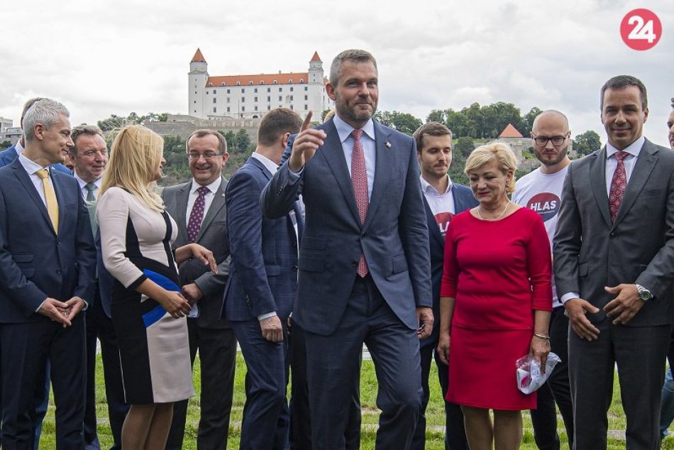 Ilustračný obrázok k článku Hlas a Pellegrini NALOŽILI vláde: Pomoc dôchodcom? To je VÝSMECH priamo do ich tvárí!