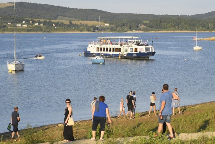 Ilustračný obrázok k článku Požehnanie lodí aj veľkolepý ohňostroj: Slávnosti otvorili na Domaši letnú sezónu