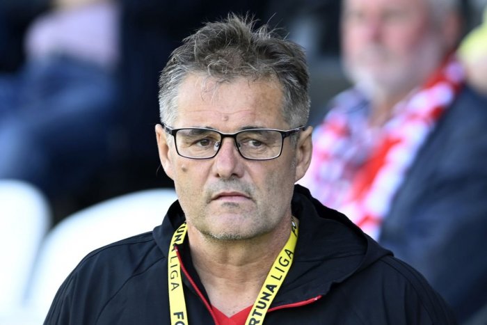 Ilustračný obrázok k článku Zmena na lavičke FC Nitra: Pod Zobor sa opäť vrátil Ivan Galád