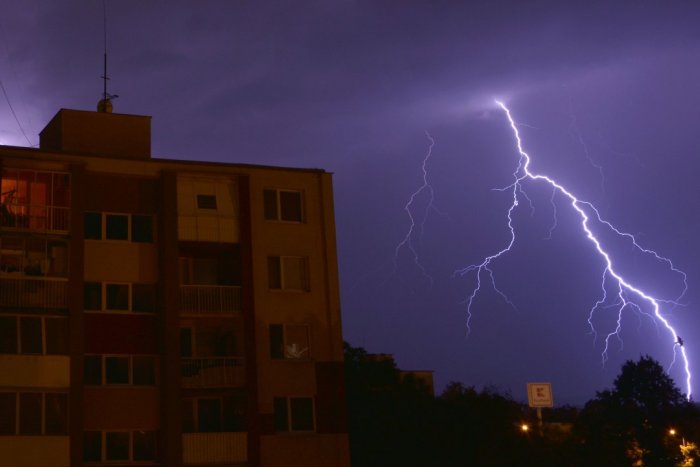 Ilustračný obrázok k článku Meteorológovia opäť strašia búrkami v popradskom okrese: Kedy majú doraziť?