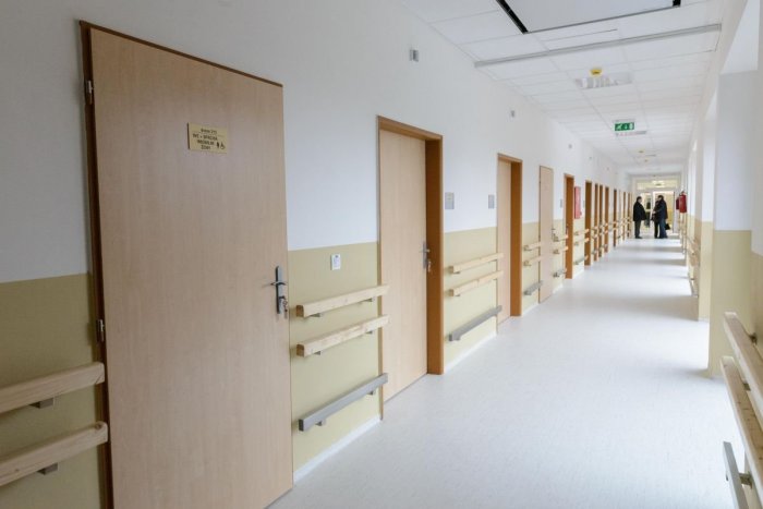 Ilustračný obrázok k článku Obzeráte sa po novej práci? Domov dôchodcov hľadá posilu