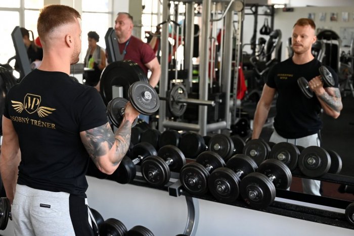 Ilustračný obrázok k článku Niektorým Brezňanom už nebudú stačiť ani 2 dávky: KDE treba rátať so sprísneným režimom?