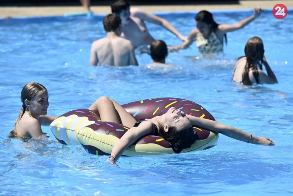 Ilustračný obrázok k článku Mesto láka na kúpalisko: Občerstvenie zdarma počas prvého dňa prevádzky