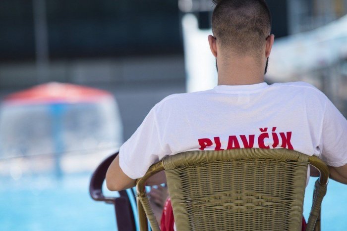 Ilustračný obrázok k článku Mesto hľadá posily na nitrianske kúpalisko: Voľné sú dve pracovné miesta