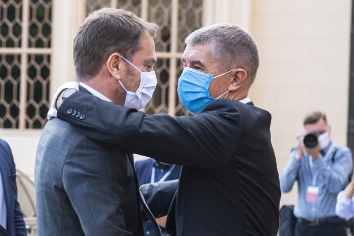 Ilustračný obrázok k článku Slovinsko áno, Slovensko nie? Matovič sa vyjadril k rizikám nákazy v Česku