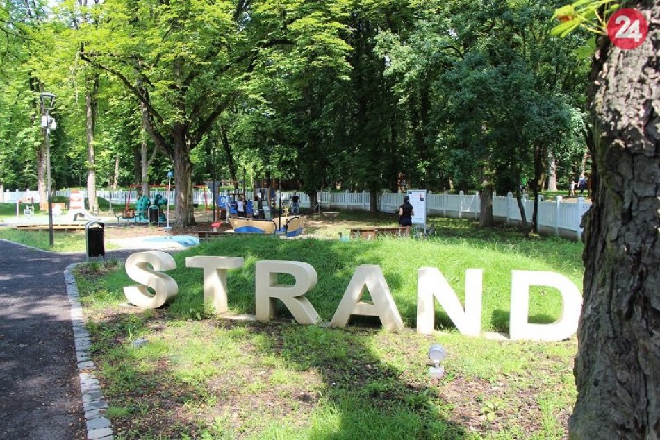 Ilustračný obrázok k článku Samospráva Lučenca oficiálne sprístupnila detské interaktívne ihrisko, FOTO