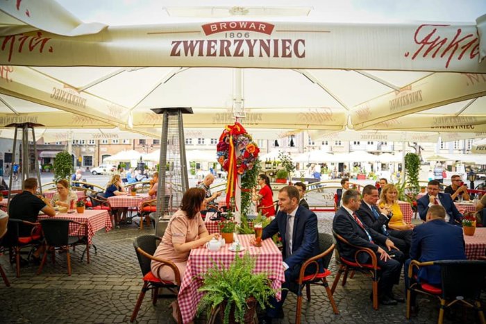 Ilustračný obrázok k článku Trapas premiéra: Igor Matovič si pomýlil vlajku nášho suseda