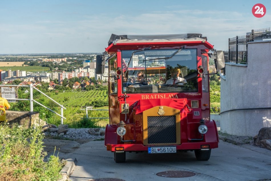 Ilustračný obrázok k článku Odvezte sa za zážitkami: K vinohradom a lahodnému moku vás priblíži Račianska lokálka