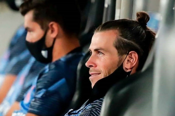 Ilustračný obrázok k článku Hviezdny futbalista rozhneval fanúšikov: Za TOTO berie 400-tisíc eur týždenne?