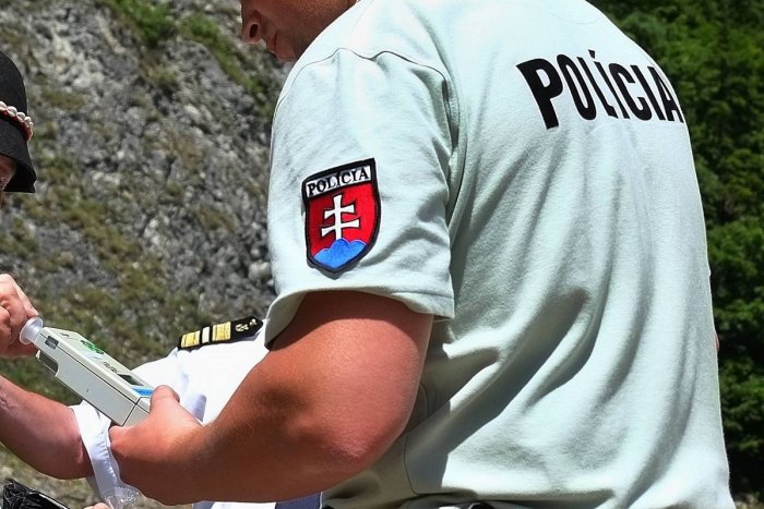 Ilustračný obrázok k článku Po Bystrici sa premávala opitá žena: Sila, koľko nafúkala hneď zrána