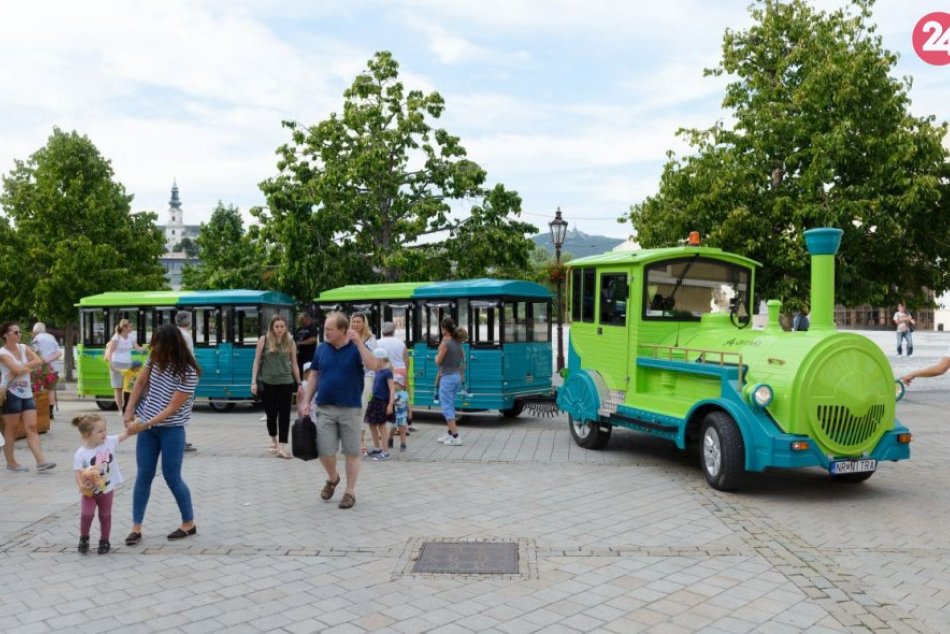 Ilustračný obrázok k článku Do ulíc sa vracia obľúbená atrakcia: Kedy začne premávať turistický vláčik?