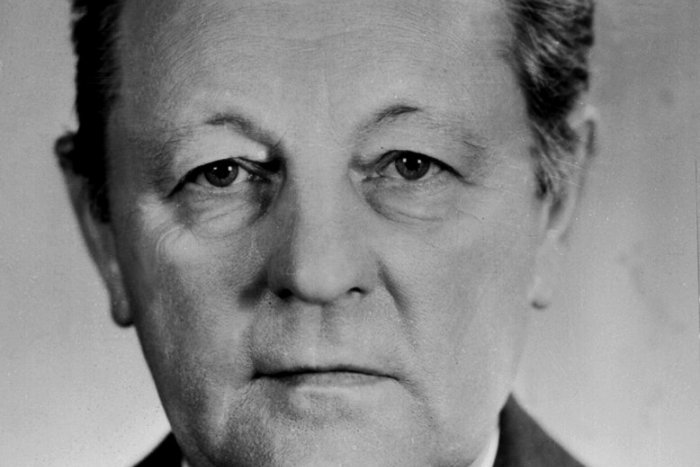 Ilustračný obrázok k článku Pohreb pod rúškom tajomstva: Zomrel niekdajší komunistický politik Miloš Jakeš