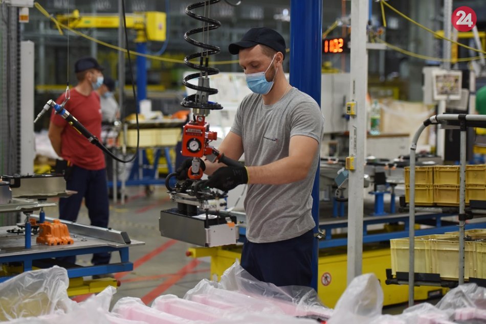 Ilustračný obrázok k článku Nadriete sa na výplatu? TOUTO prácou sa živí najviac obyvateľov Trnavského kraja