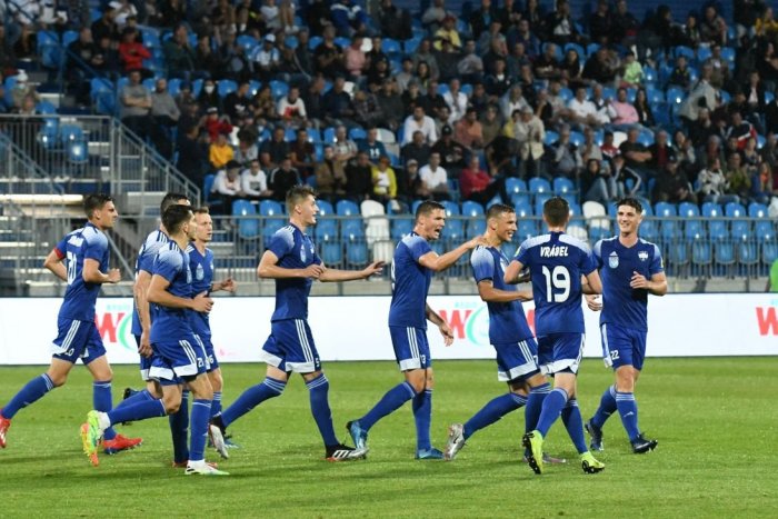 Ilustračný obrázok k článku Nitra sa zachránila vo Fortuna lige: Dubnici strelila tri góly