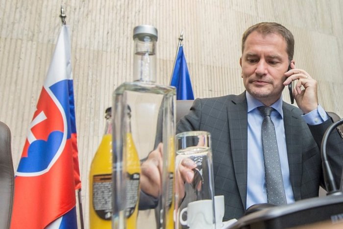 Ilustračný obrázok k článku SVET O SLOVENSKU: To je HANBA! Matovičovu diplomovku už riešia aj v Turecku