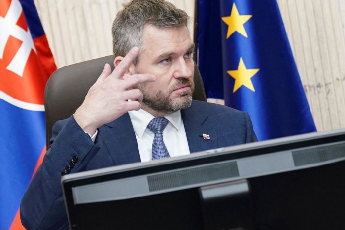 Ilustračný obrázok k článku Tvrdé slová Pellegriniho na adresu premiéra Matoviča: Je to ZLODEJ a všetkým klamal!