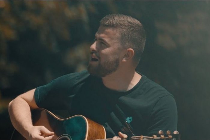 Ilustračný obrázok k článku Žeby nová hymna Bystrice? Vypočujte si krásnu pieseň o meste pod Urpínom, VIDEO