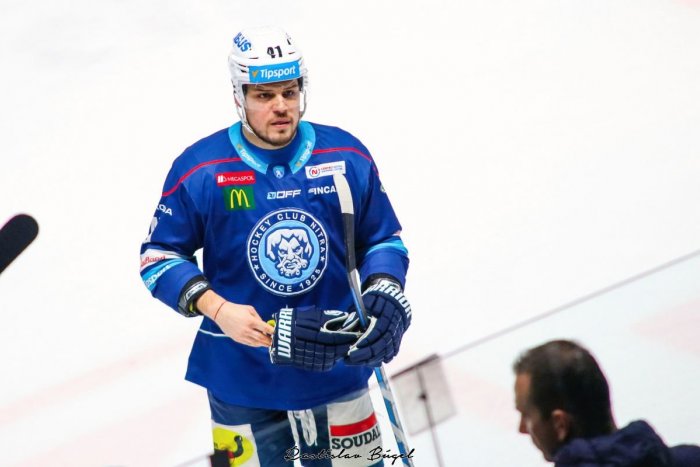 Ilustračný obrázok k článku Patrik Lušňák mení dres: Z Nitry zamieril do Popradu