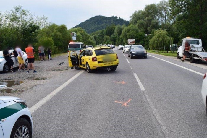 Ilustračný obrázok k článku Polícia hľadá svedkov nehody v Považskom Chlmci: Neviete o tom niečo?