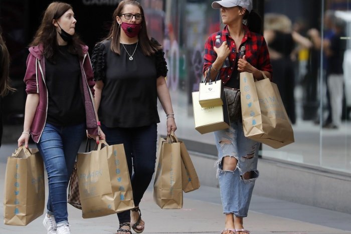 Ilustračný obrázok k článku Pandémia nás naučila šetriť. Finančnú rezervu si vytvára viac Slovákov