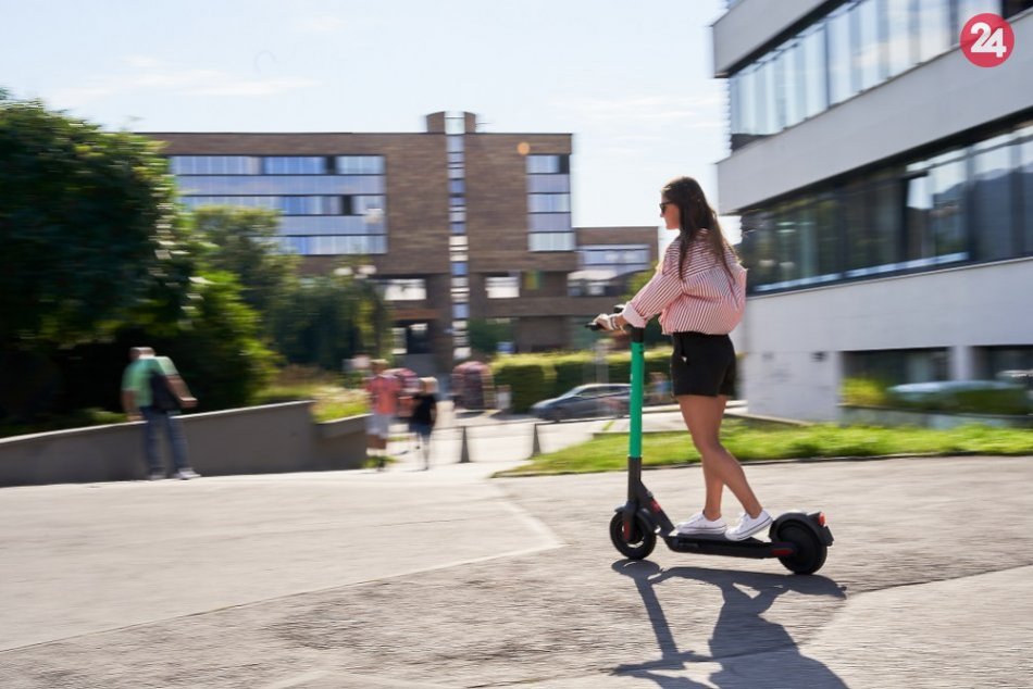 Ilustračný obrázok k článku Bolt rozšíril aplikáciu o bezpečnostné tipy pri používaní kolobežiek