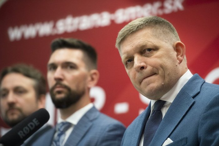 Ilustračný obrázok k článku Strana Smer-SD v tom má JASNO: Matovič oklamal celé Slovensko a bojí sa protestov!