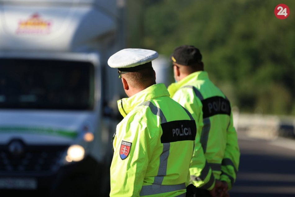 Ilustračný obrázok k článku Vyrážate na cesty v Banskobystrickom kraji? Vieme, KEDY a KDE čakať KONTROLY