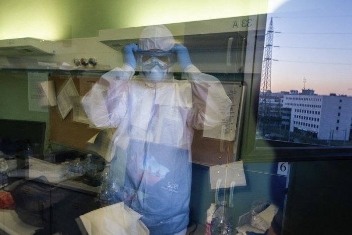 Ilustračný obrázok k článku Na Slovensku pribudlo ďalšie úmrtie v súvislosti s COVID-19