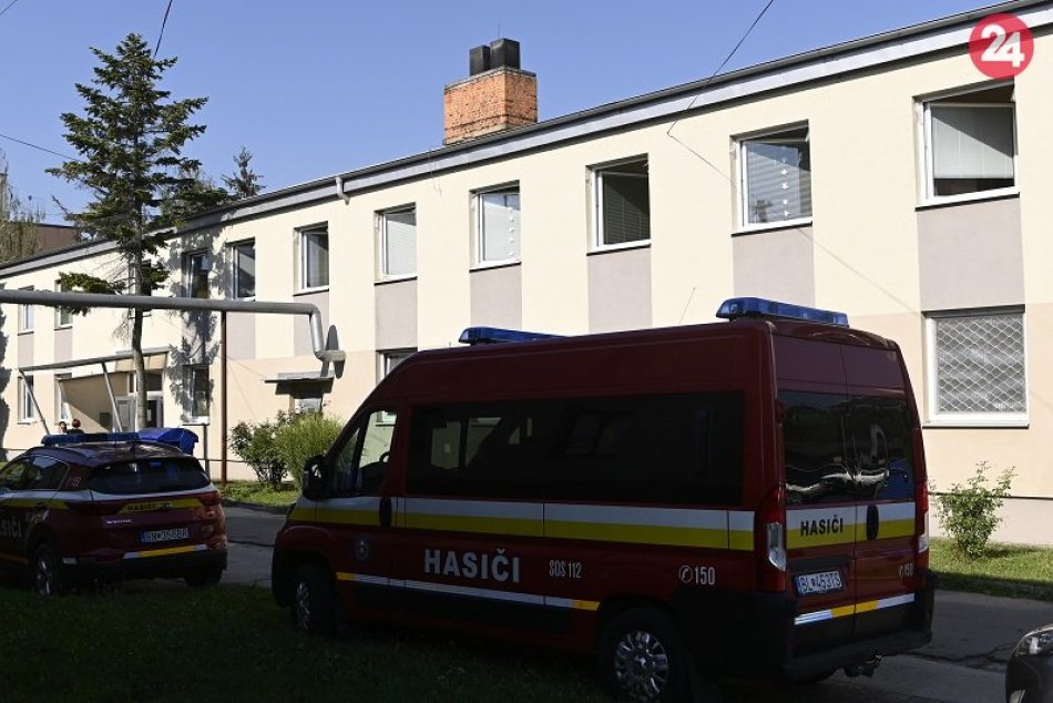 Ilustračný obrázok k článku Tragédia v Zemianskych Kostoľanoch: Zahynuli dve ženy, 13 ľudí je v nemocnici