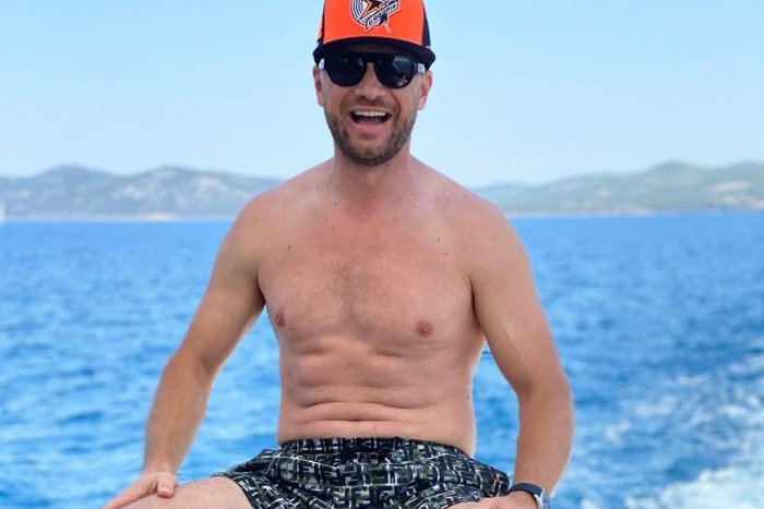 Ilustračný obrázok k článku PRVÁ DOVOLENKA Gáboríka v úlohe otca: Spánok, pivo, jachta, rozkošná dcérka a nádherná Ivana! FOTO