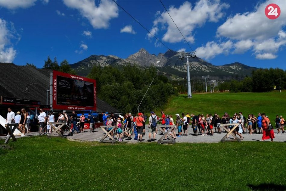 Ilustračný obrázok k článku V Tatrách už vstúpili do prevádzky lanovky: Atrakciou bude najmä súťaž Tatranská divočina