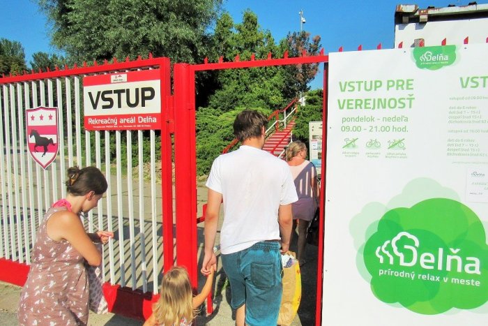 Ilustračný obrázok k článku Na Delňu sa už zadarmo nedostaneme: Kúpalisko zverejnilo cenník, platiť musia aj ZŤP