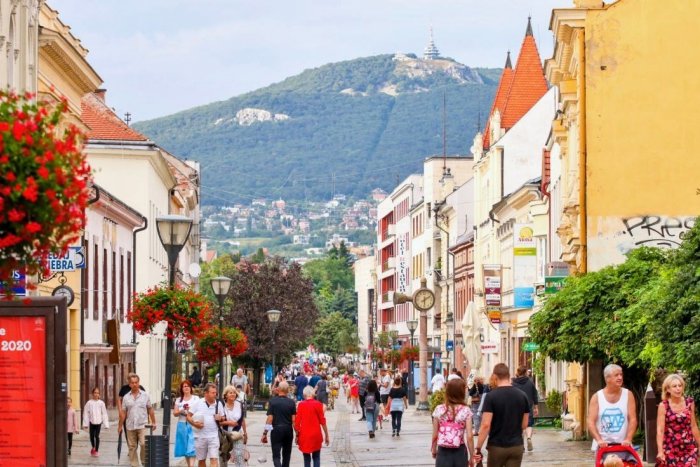 Ilustračný obrázok k článku Ťažký rok pre ubytovacie zariadenia: Nitriansky kraj prišiel o polovicu návštevníkov