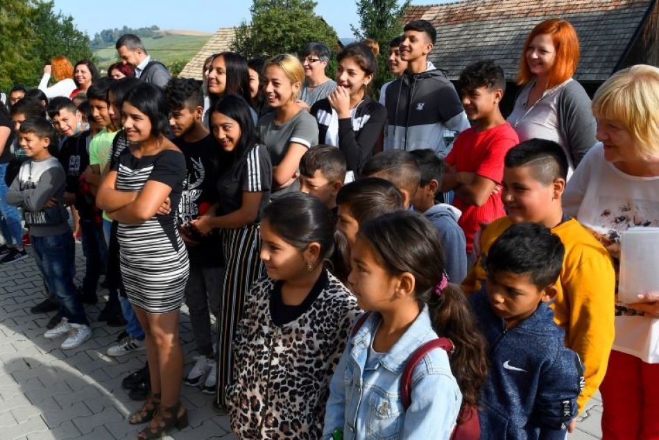 Ilustračný obrázok k článku Primátor o ocenení Roma Spirit: Čo máme dnes vo Fiľakove, nie je stav, ale výsledok