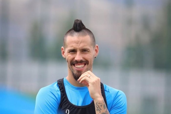 Ilustračný obrázok k článku Slabá náplasť pre Hamšíka: Prelomil SUCHOTY, ale stále má HLAVU v smútku!