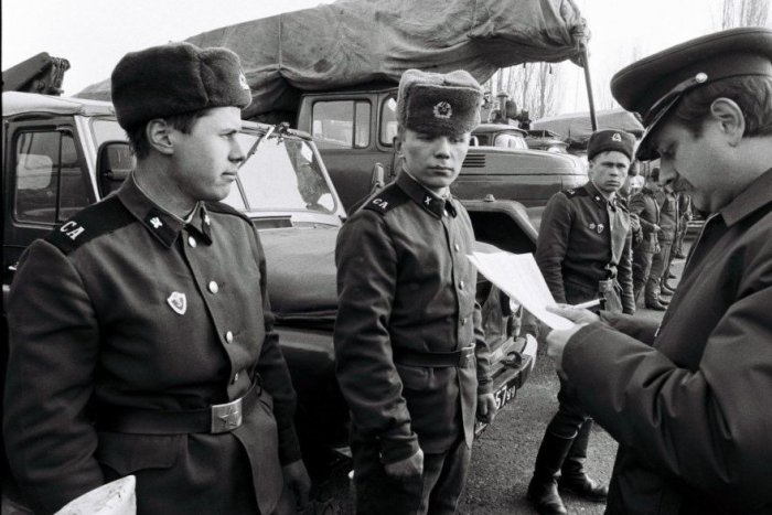 Ilustračný obrázok k článku Demonštranti aj zvedavci v uliciach: Takýto bol august 68 v Žiline