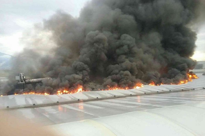 Ilustračný obrázok k článku Požiar vo Veľkej Lomnici: V akcii tucet hasičov! FOTO z miesta