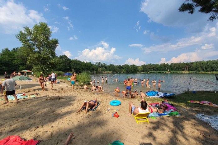 Ilustračný obrázok k článku Necestujte k moru. Neďaleko Bratislavy nájdete pláž ako v Chorvátsku