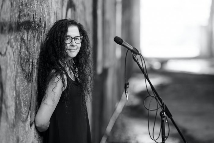 Ilustračný obrázok k článku Trnavčanka Ildikó Kali: Hudba nás vedie do hĺbky spodných prúdov našich duší, ROZHOVOR