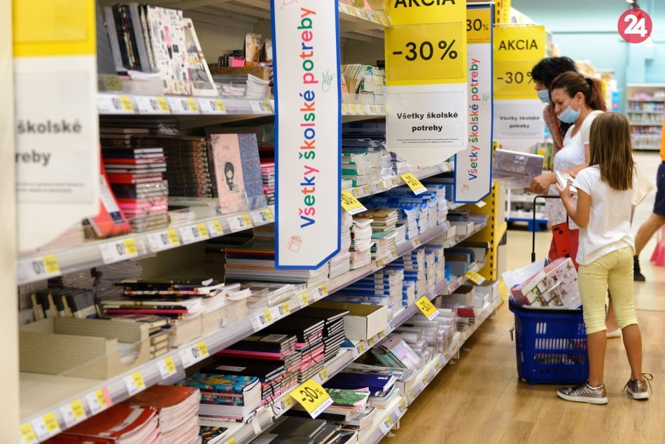 Ilustračný obrázok k článku Výbava pre prváka môže byť lacnejšia! Musíte však požiadať o PRÍSPEVOK