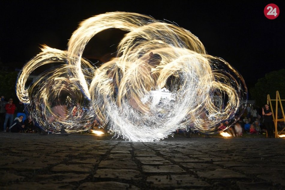 Ilustračný obrázok k článku Kremnicu čakajú veľké OSLAVY: Chýbať nebude SVETELNÝ sprievod, čo bude ZDARMA?