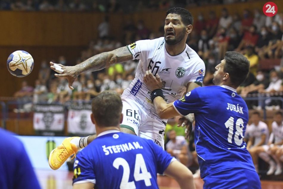 Ilustračný obrázok k článku Oslabená Považská išla hlavou proti múru: Finálové roky však pokračujú, FOTO