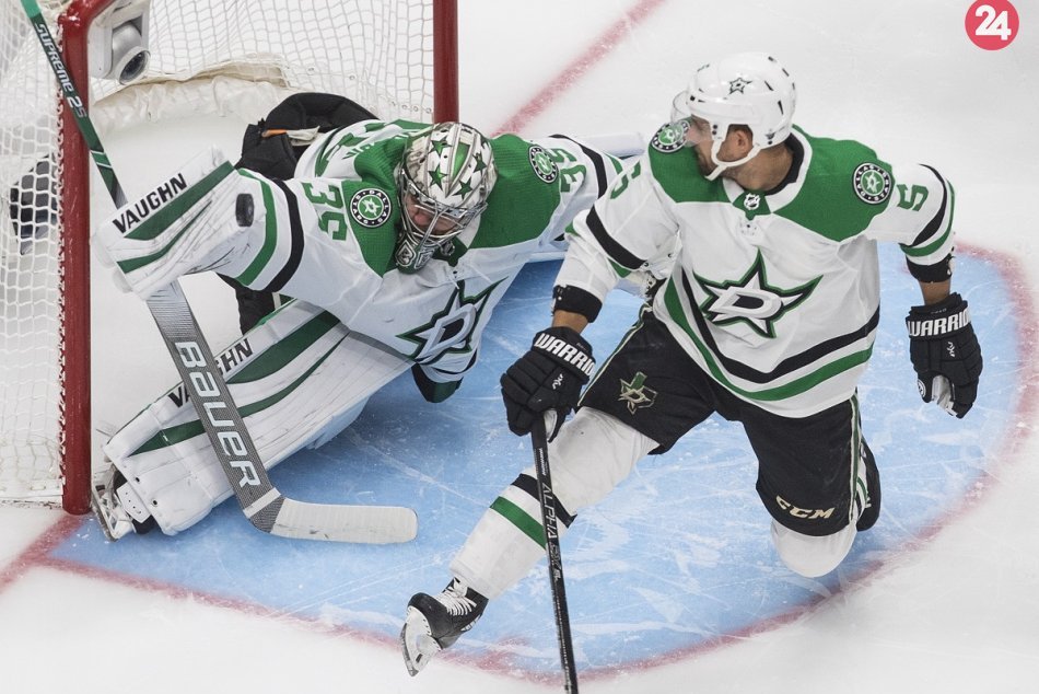 Ilustračný obrázok k článku Sekera kašlal na strelcov: Reťaz dal za búrlivého potlesku ruskej mašine, VIDEO